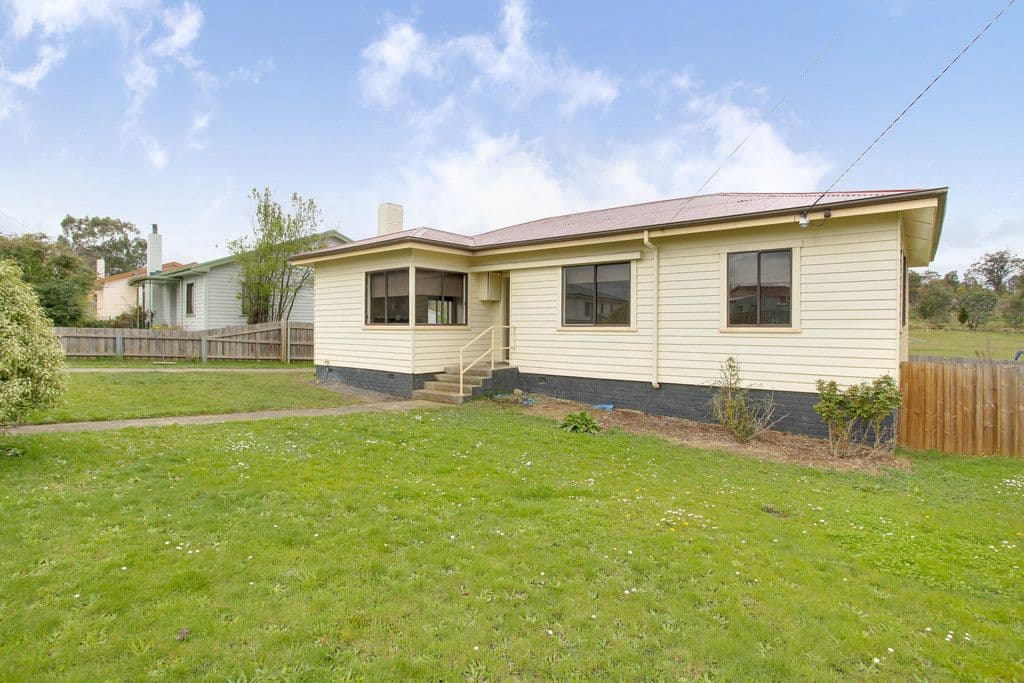 28 Treherne Street, MAYFIELD TAS 7248, Mayfield - Thumbnail 2