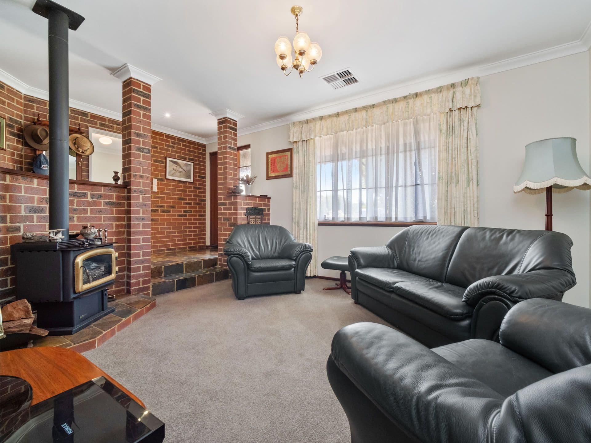 1 Elbury Court, Kingsley WA 6026, Kingsley - Thumbnail 5