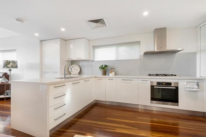 72 Sugarloaf Crescent, Castlecrag NSW 2068, Castlecrag - Thumbnail 6