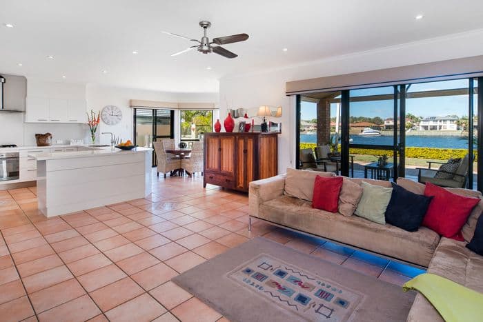 31 Glenwater Crescent, Helensvale QLD 4212, Helensvale - Thumbnail 6
