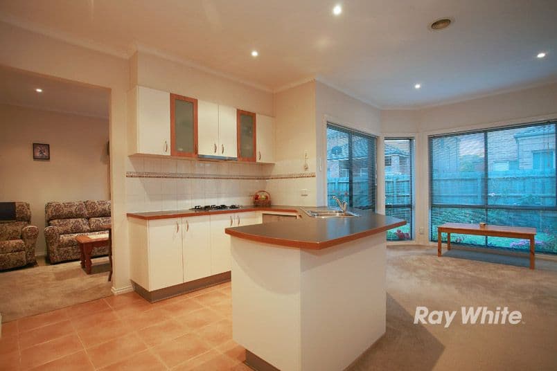 31 Amhurst Drive, NARRE WARREN SOUTH VIC 3805, Narre Warren South - Thumbnail 3