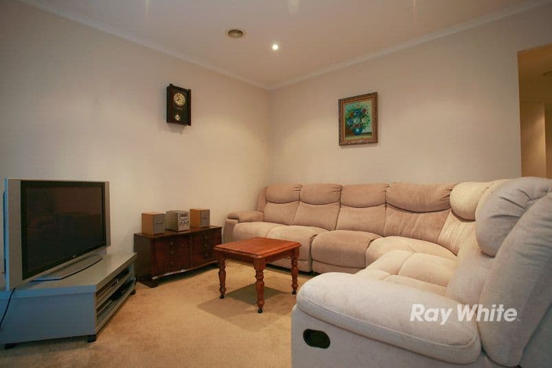 31 Amhurst Drive, NARRE WARREN SOUTH VIC 3805, Narre Warren South - Thumbnail 4