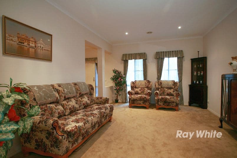 31 Amhurst Drive, NARRE WARREN SOUTH VIC 3805, Narre Warren South - Thumbnail 7