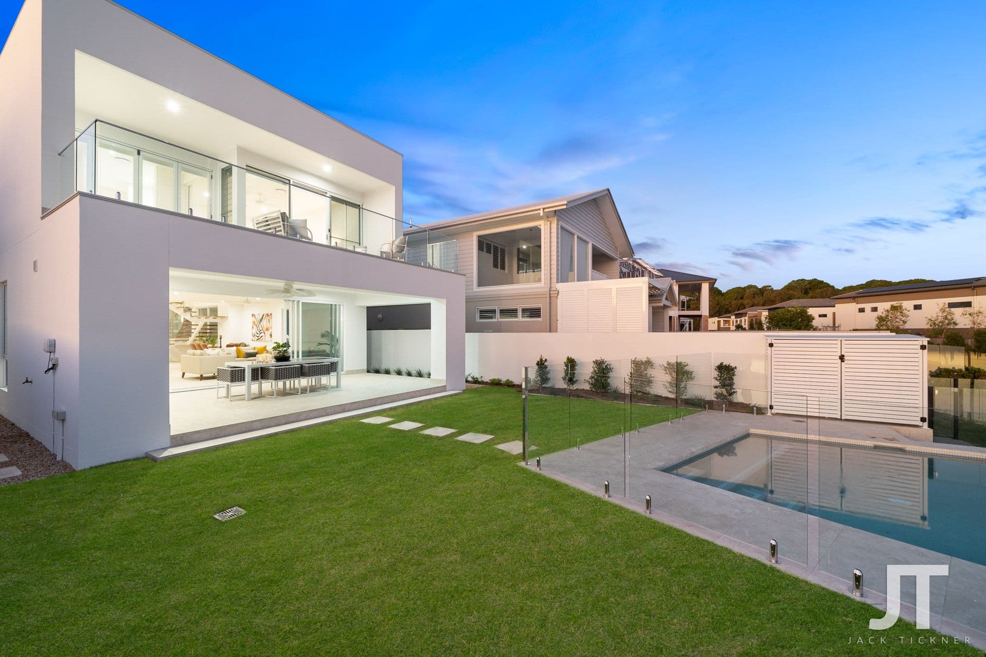 35 Santa Monica Boulevard, Hope Island QLD 4212, Hope Island - Thumbnail 2