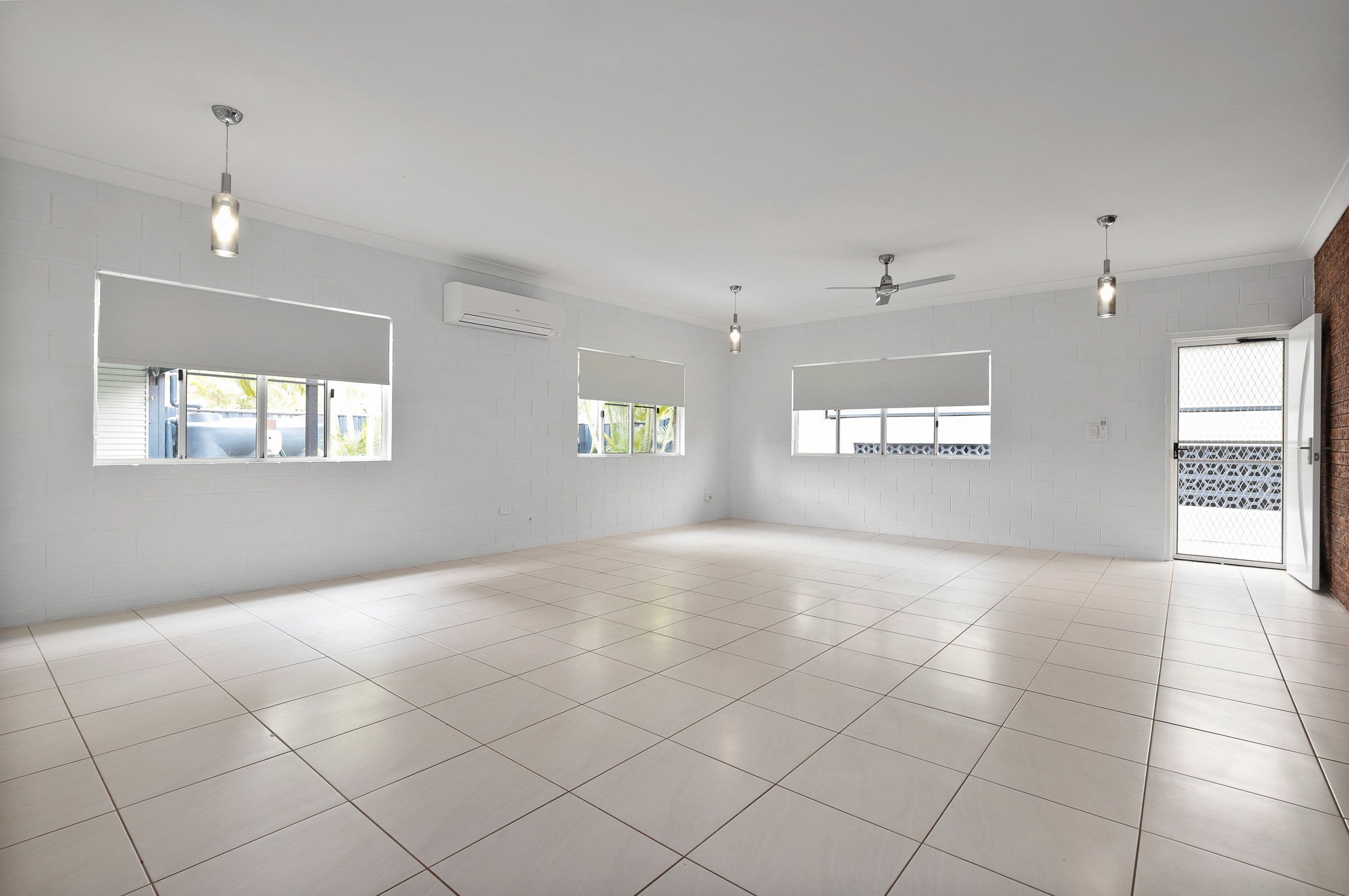 24 Colleen Avenue, Emerald QLD 4720, Emerald - Thumbnail 7