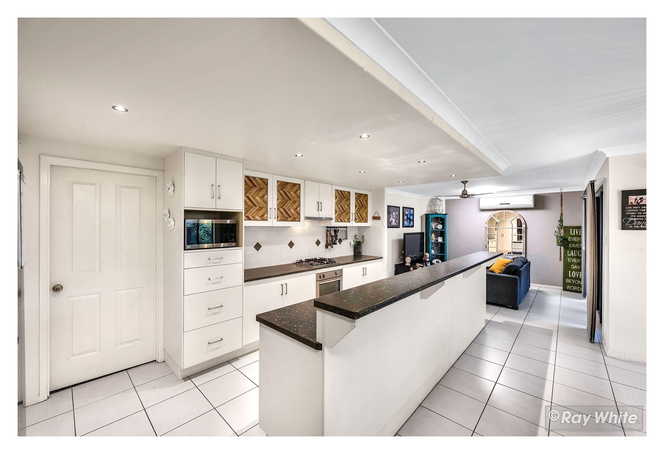52 John Oxley Drive, Gracemere QLD 4702, Gracemere - Thumbnail 4