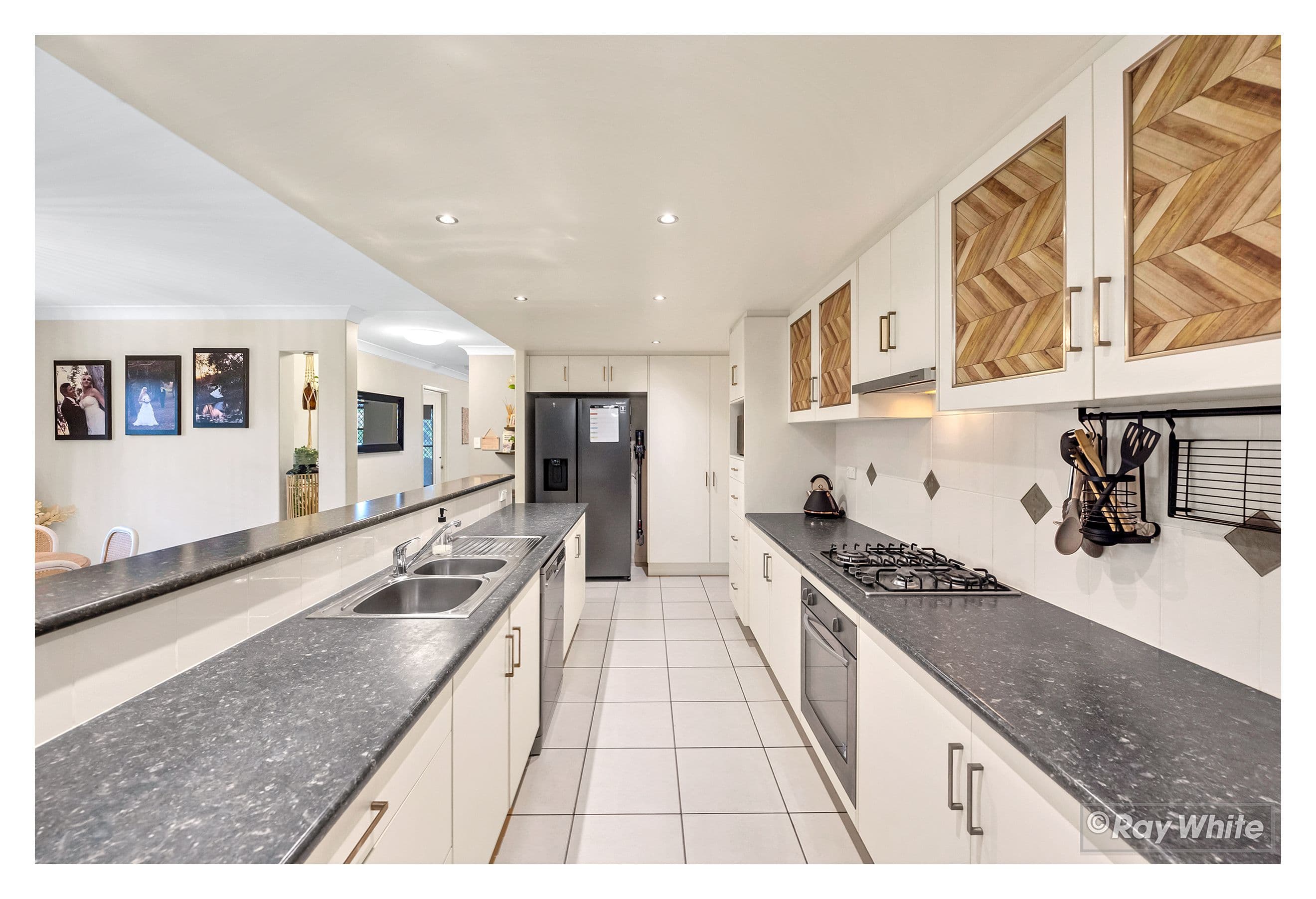 52 John Oxley Drive, Gracemere QLD 4702, Gracemere - Thumbnail 5