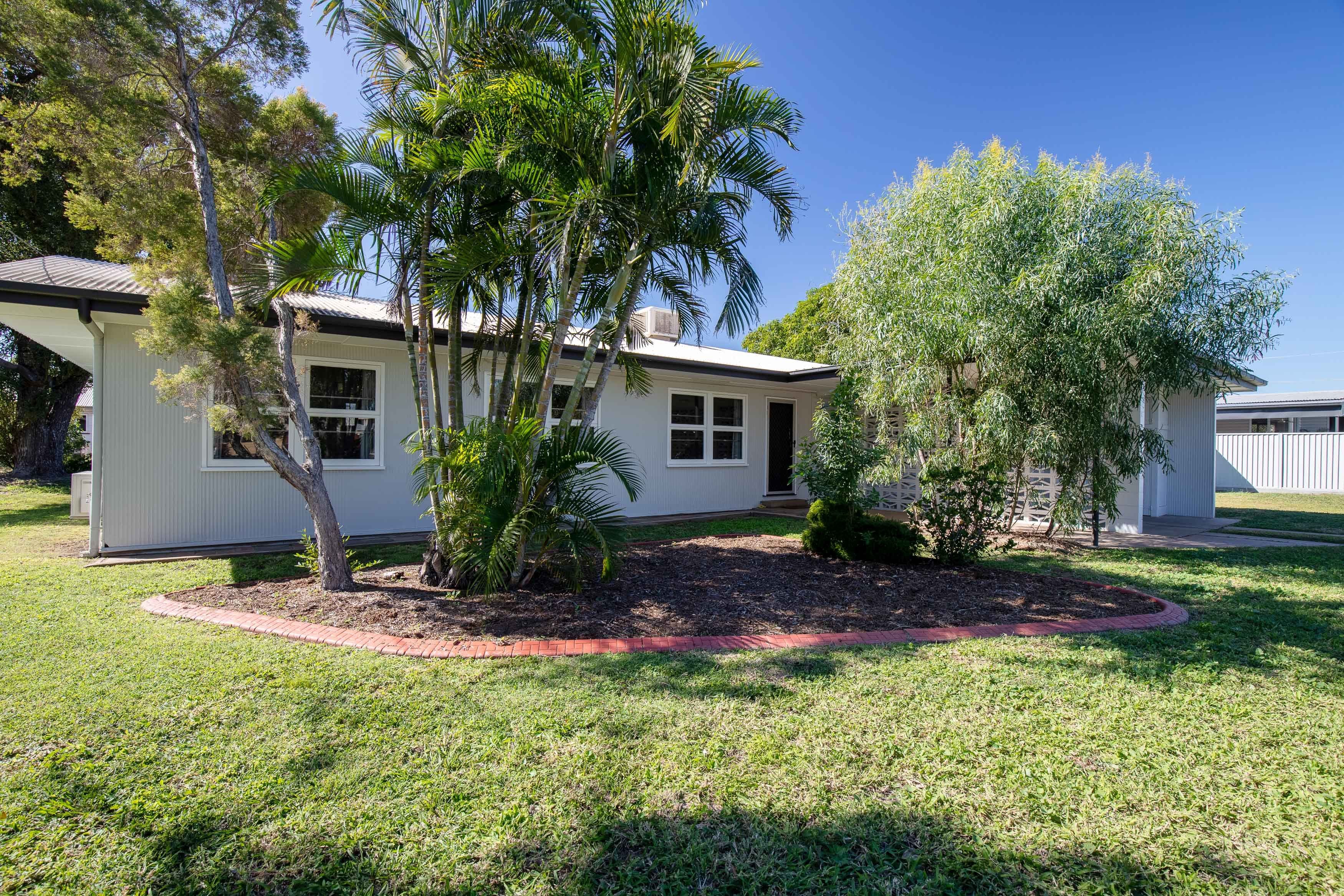 7 Harris Street, Emerald QLD 4720, Emerald - Image 1