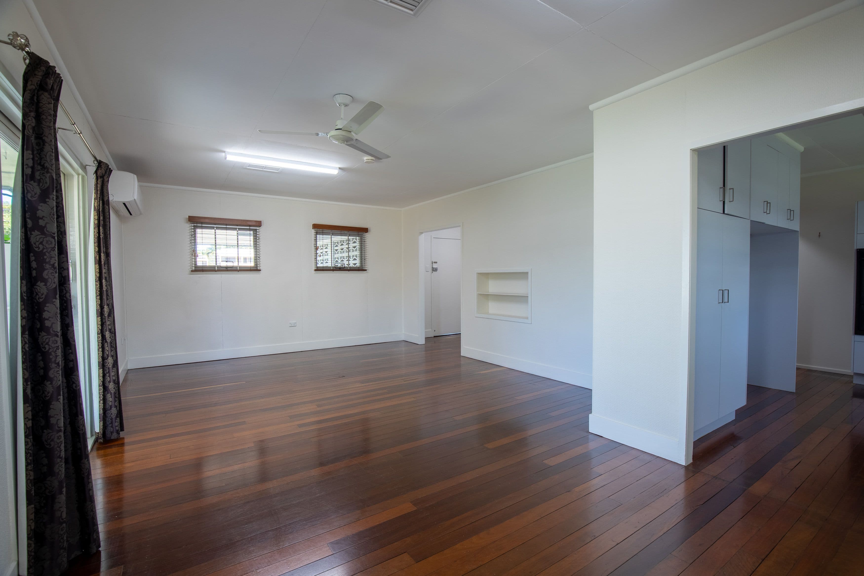 7 Harris Street, Emerald QLD 4720, Emerald - Thumbnail 7