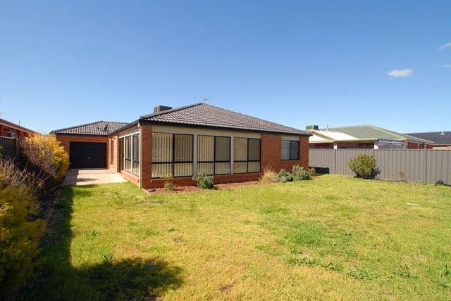 22 Eucumbene Road, WYNDHAM VALE VIC 3024, Wyndham Vale - Thumbnail 8
