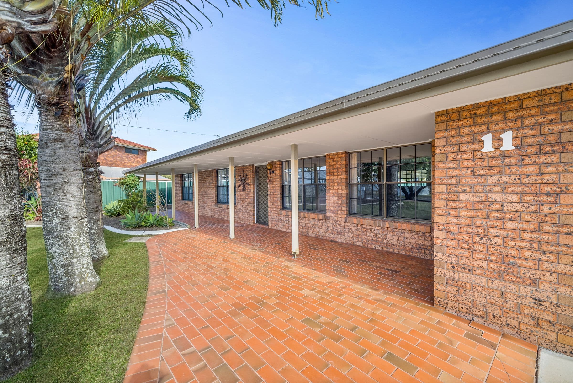 11 Brandy Court, Kippa-Ring QLD 4021, Kippa-Ring - Thumbnail 2