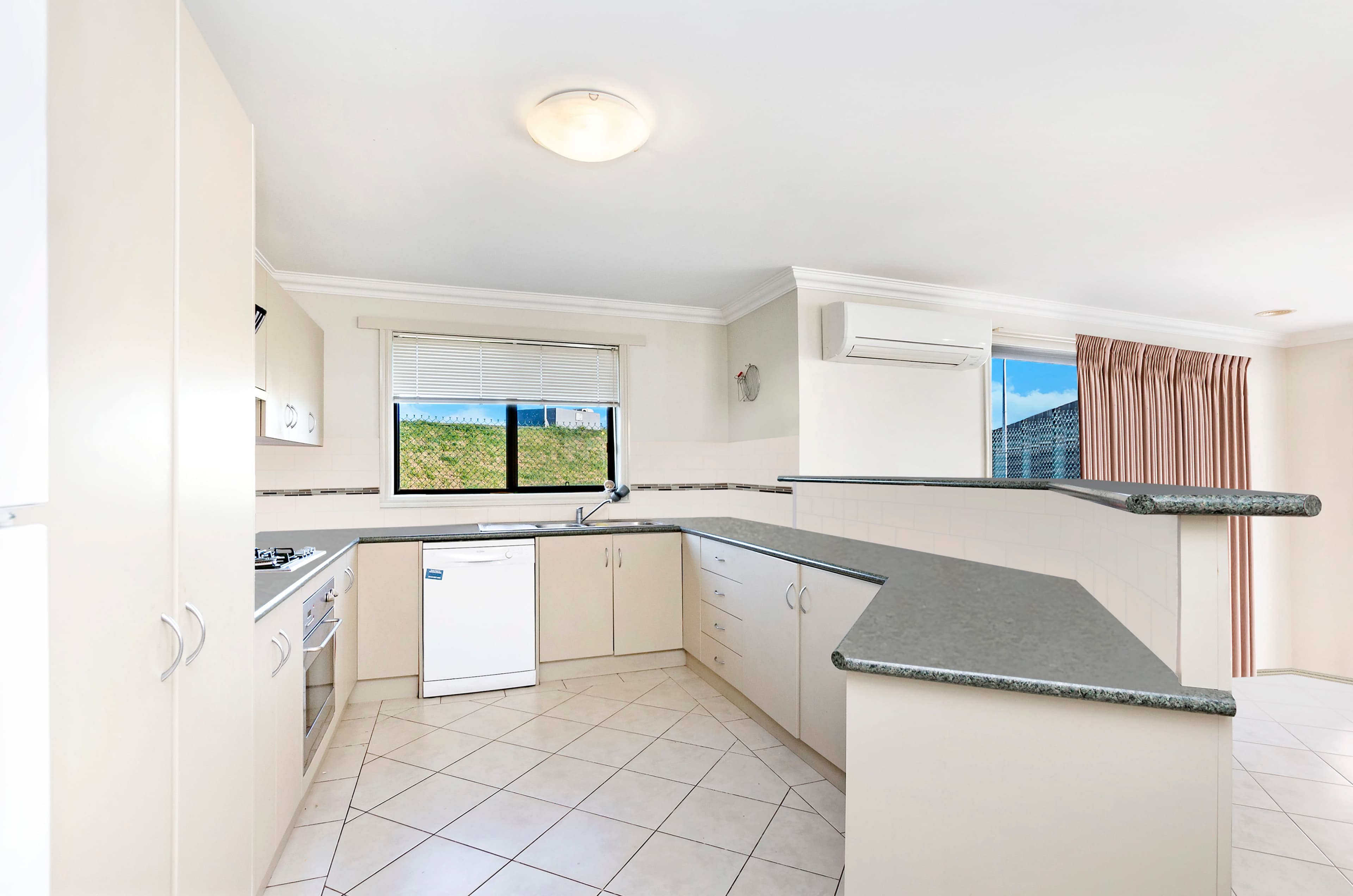 15 Maycarn Court, Warrnambool VIC 3280, Warrnambool - Thumbnail 2