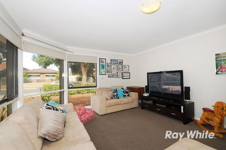 40 Paddington Avenue, CARRUM DOWNS VIC 3201, Carrum Downs - Thumbnail 4