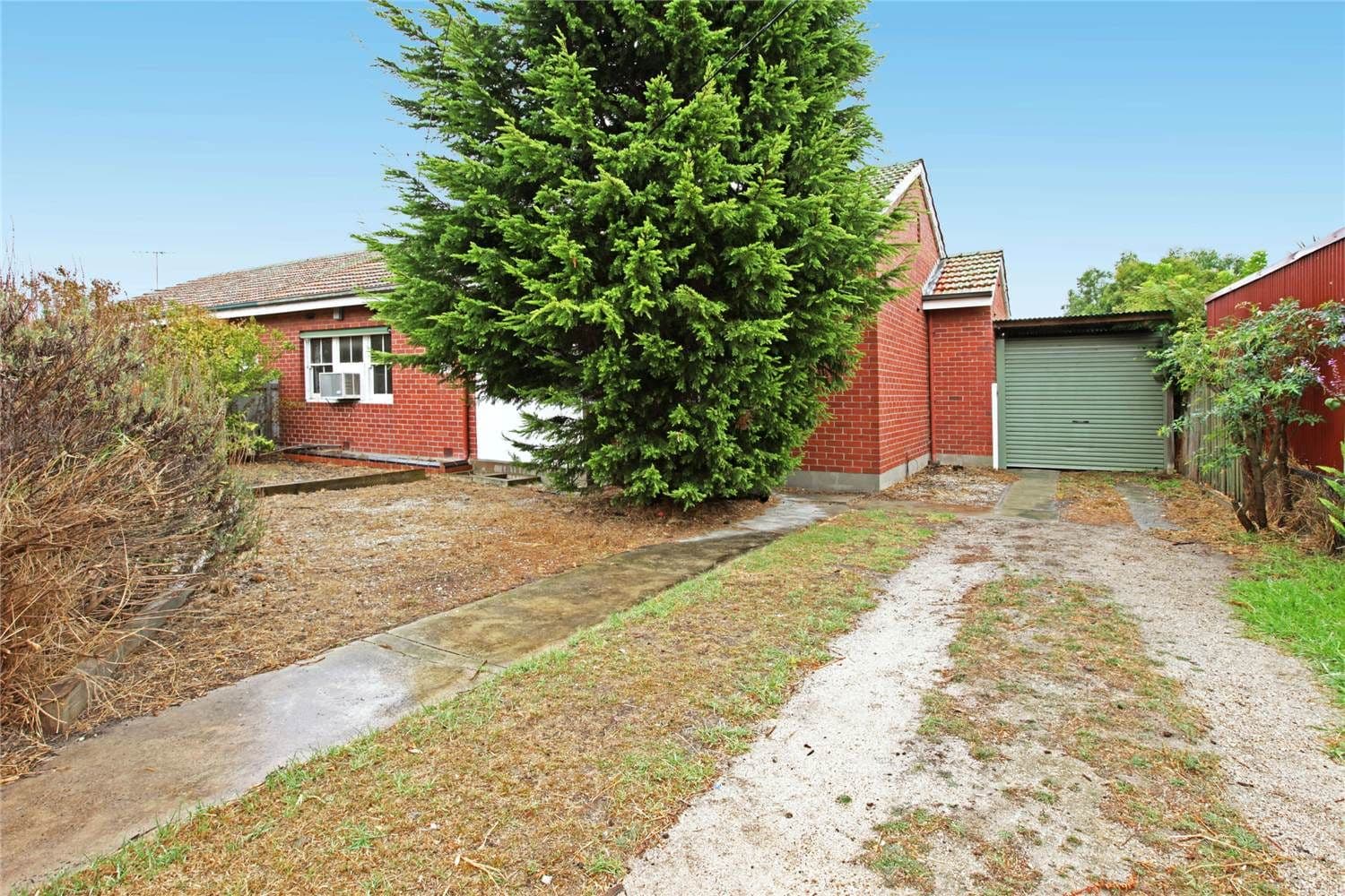 10 Pattison Avenue, NORTH GEELONG VIC 3215, North Geelong - Thumbnail 2
