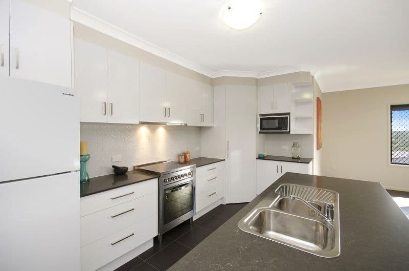 68 Klewarra Boulevard, DOUGLAS QLD 4814, Douglas - Thumbnail 2