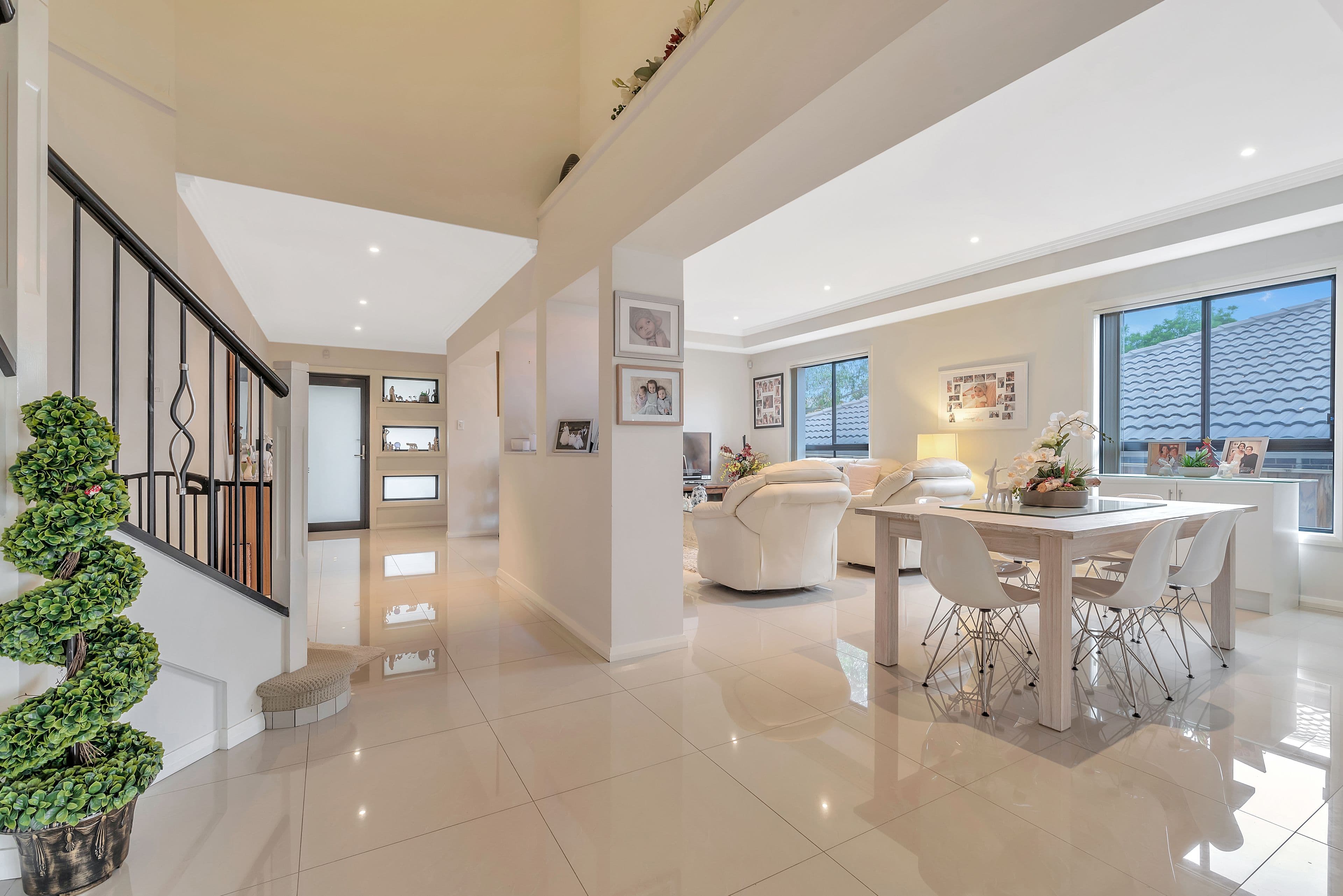 168 Carmichael Drive, West Hoxton - Thumbnail 4