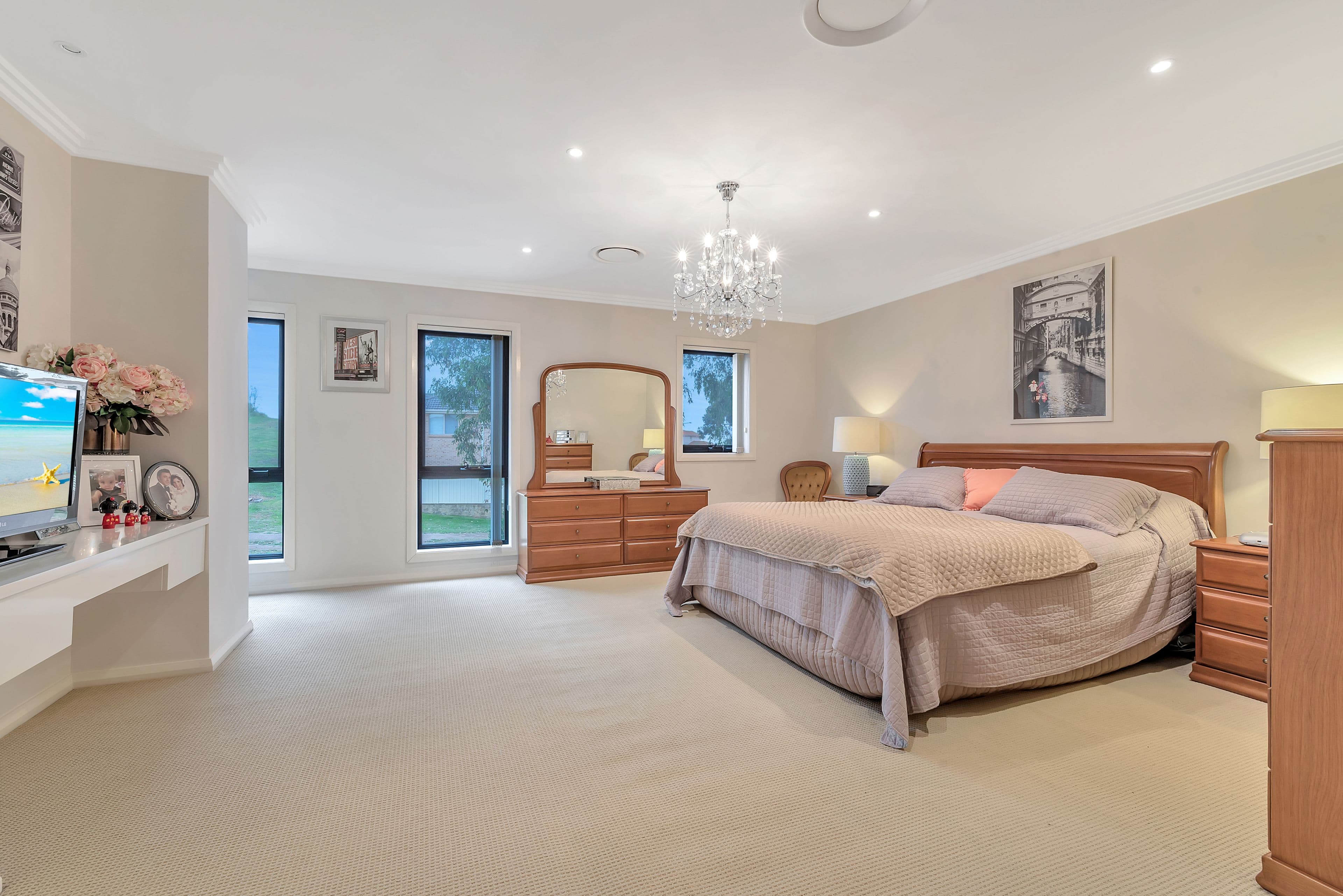 168 Carmichael Drive, West Hoxton - Thumbnail 8