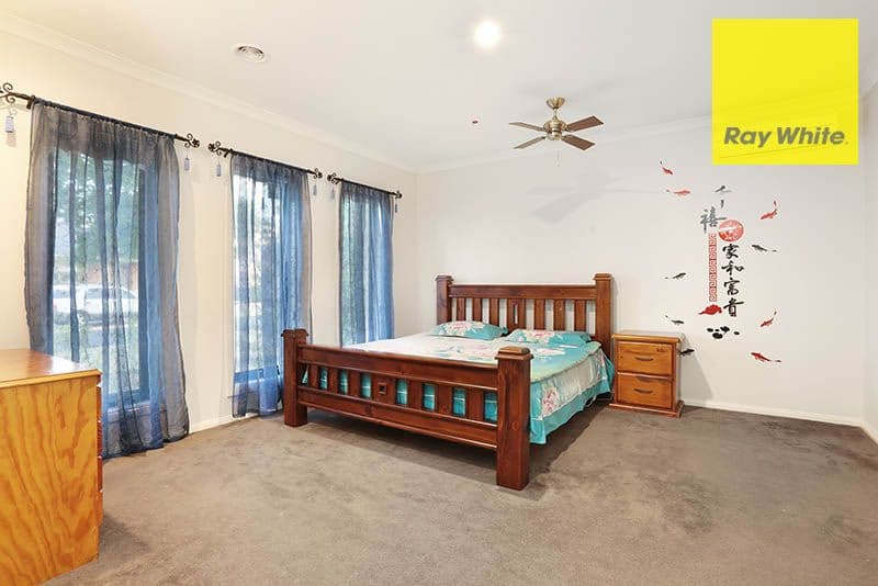10 Menzies Avenue, Point Cook VIC 3030, Point Cook - Thumbnail 5
