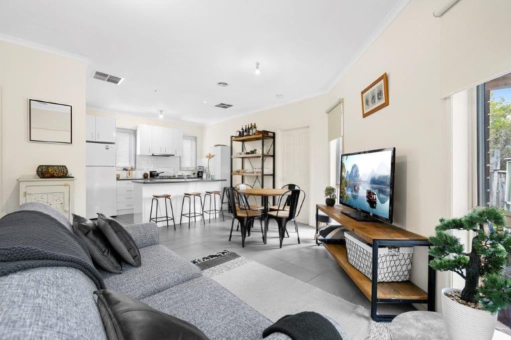 10 Raymond Street, Somerville VIC 3912, Somerville - Thumbnail 4