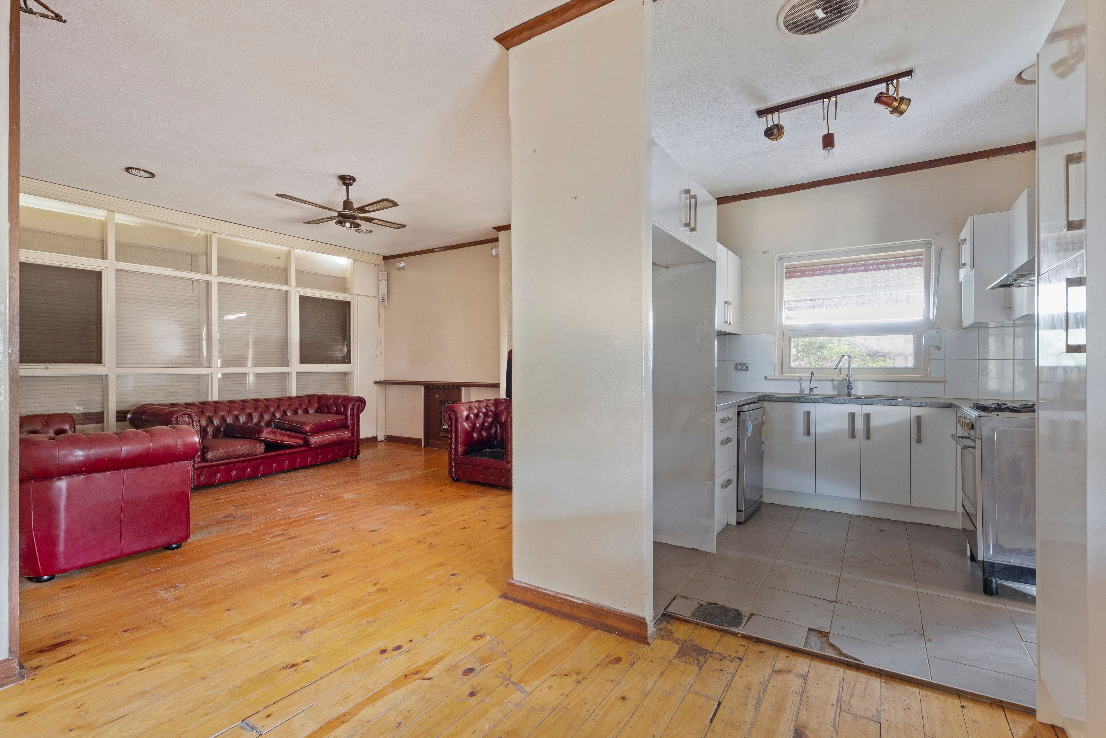 12 Waroona Avenue, Windsor Gardens SA 5087, Windsor Gardens - Thumbnail 3