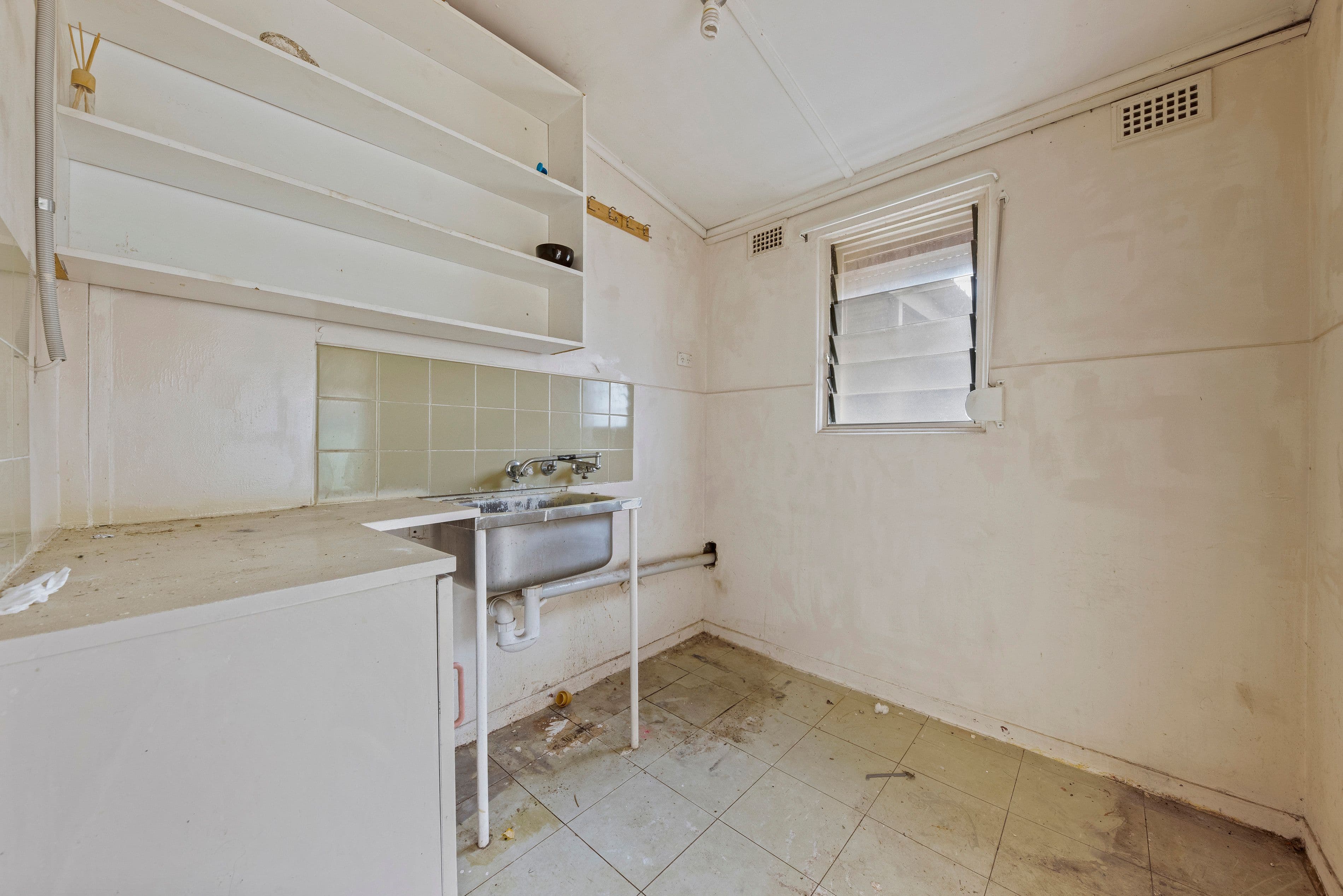 12 Waroona Avenue, Windsor Gardens SA 5087, Windsor Gardens - Thumbnail 8
