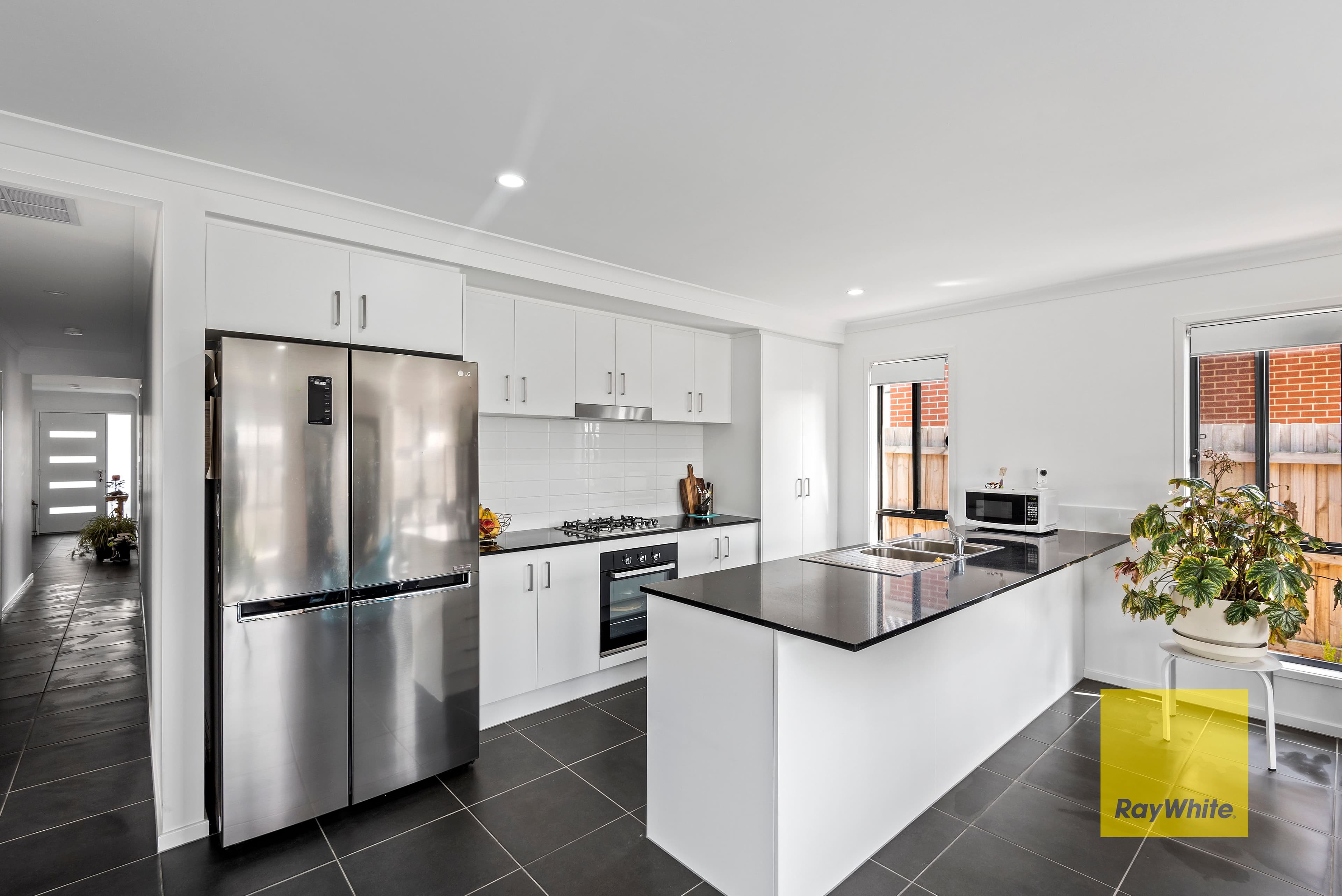 17 Miramar Drive, Armstrong Creek VIC 3217, Armstrong Creek - Thumbnail 2