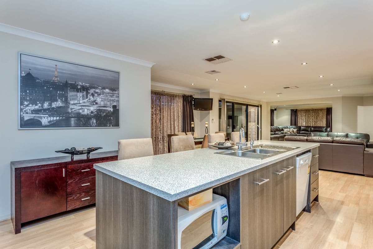 4 Golden Circuit, Parafield Gardens SA 5107, Parafield Gardens - Thumbnail 8