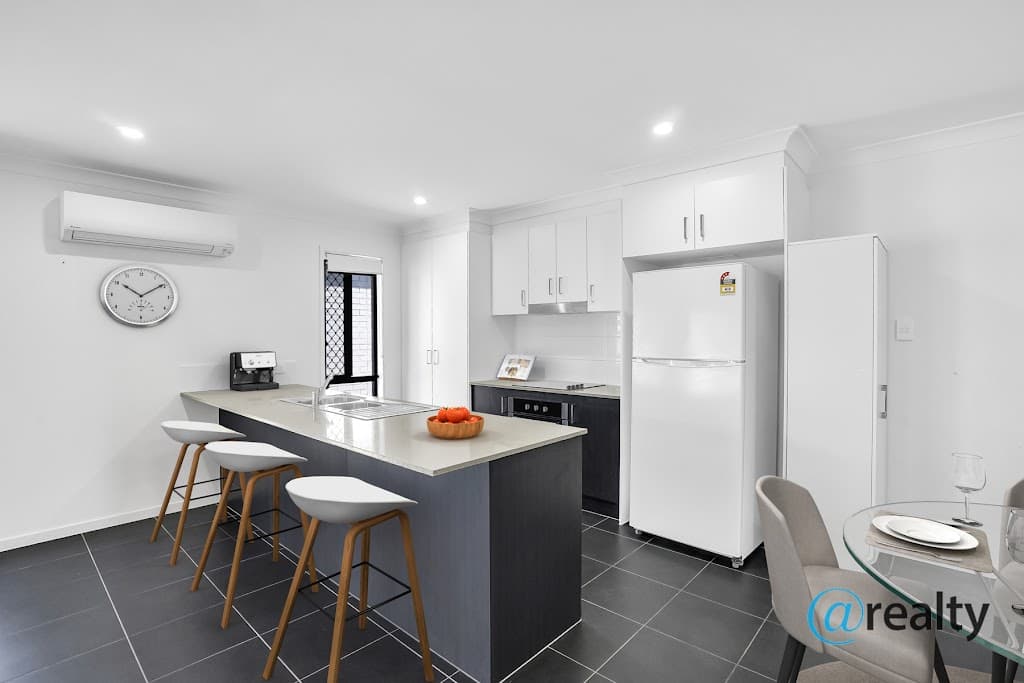15 Frederick Place, Park Ridge, QLD, 4125, Park Ridge - Thumbnail 7