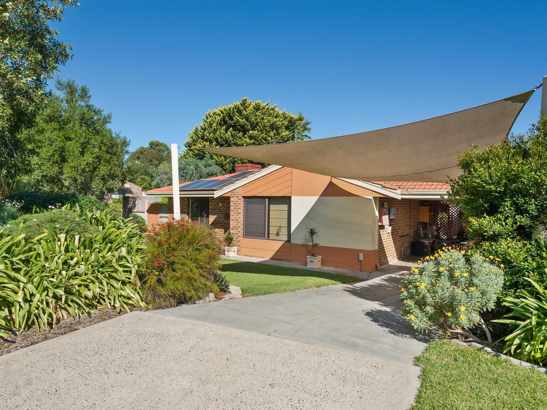 2 Greenway Place, Kingsley WA 6026, Kingsley - Image 1