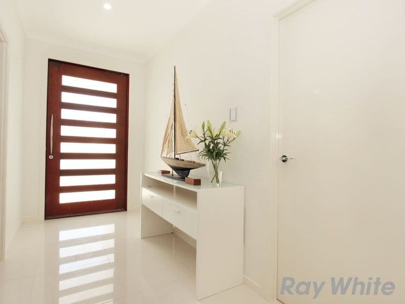 36 Ray Street, CARSELDINE QLD 4034, Carseldine - Thumbnail 3