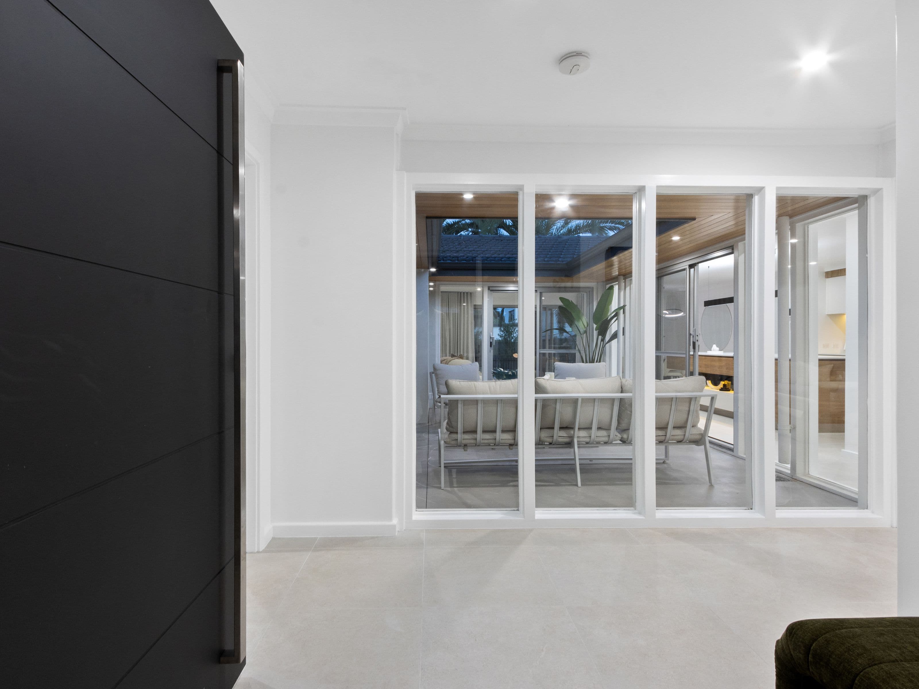 38 Mount Henry Road, Salter Point WA 6152, Salter Point - Thumbnail 5