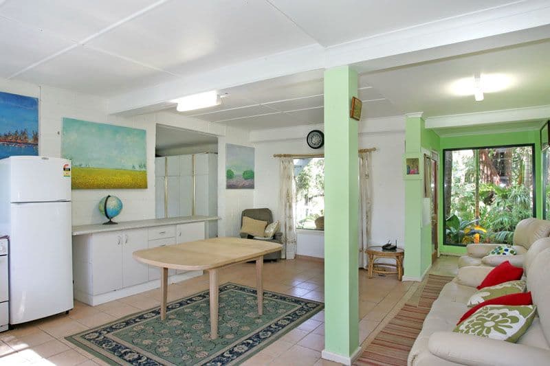 2 Hilltop Street, BATEAU BAY NSW 2261, Bateau Bay - Thumbnail 8
