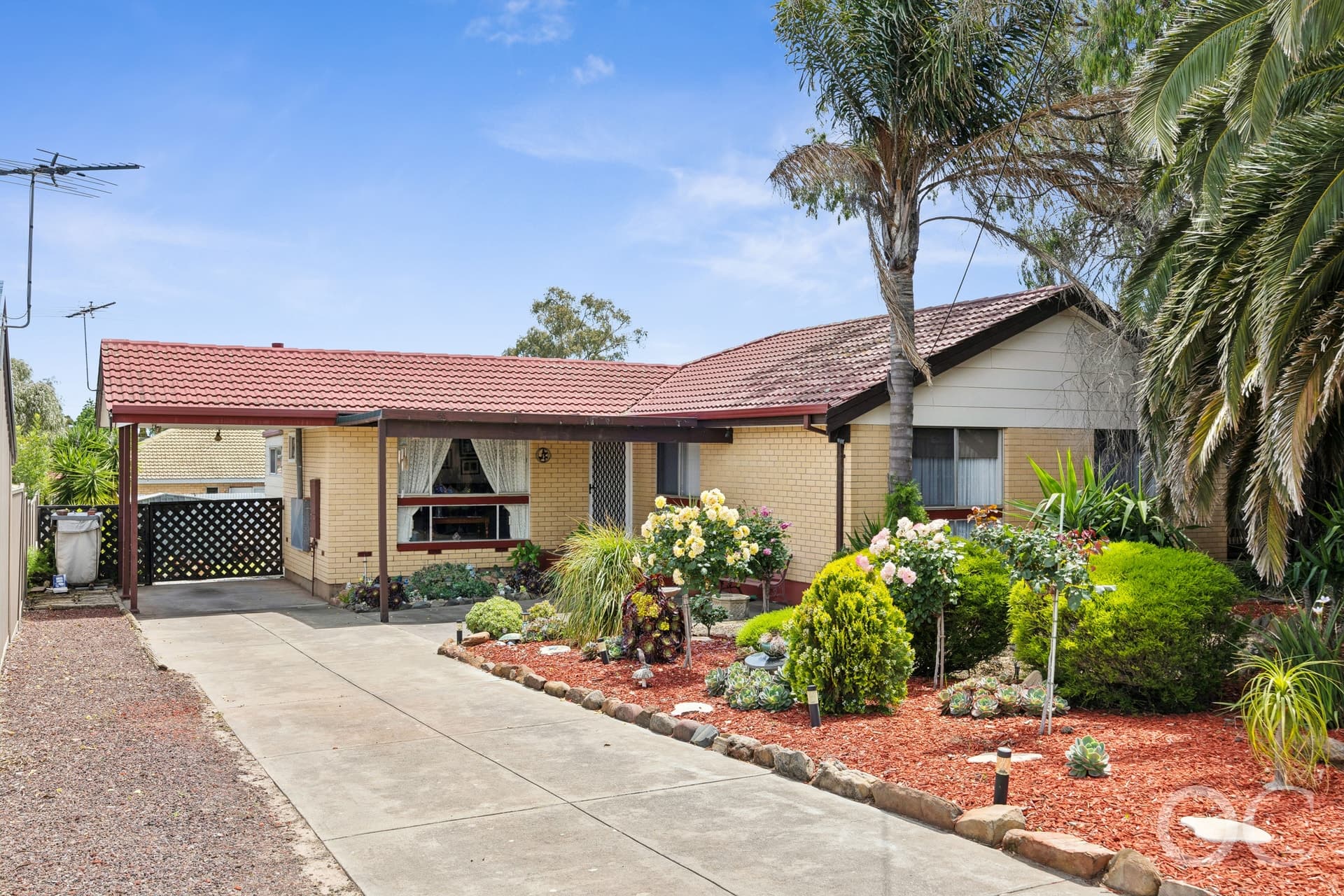 237 Main South Road, Hackham West - Image 1