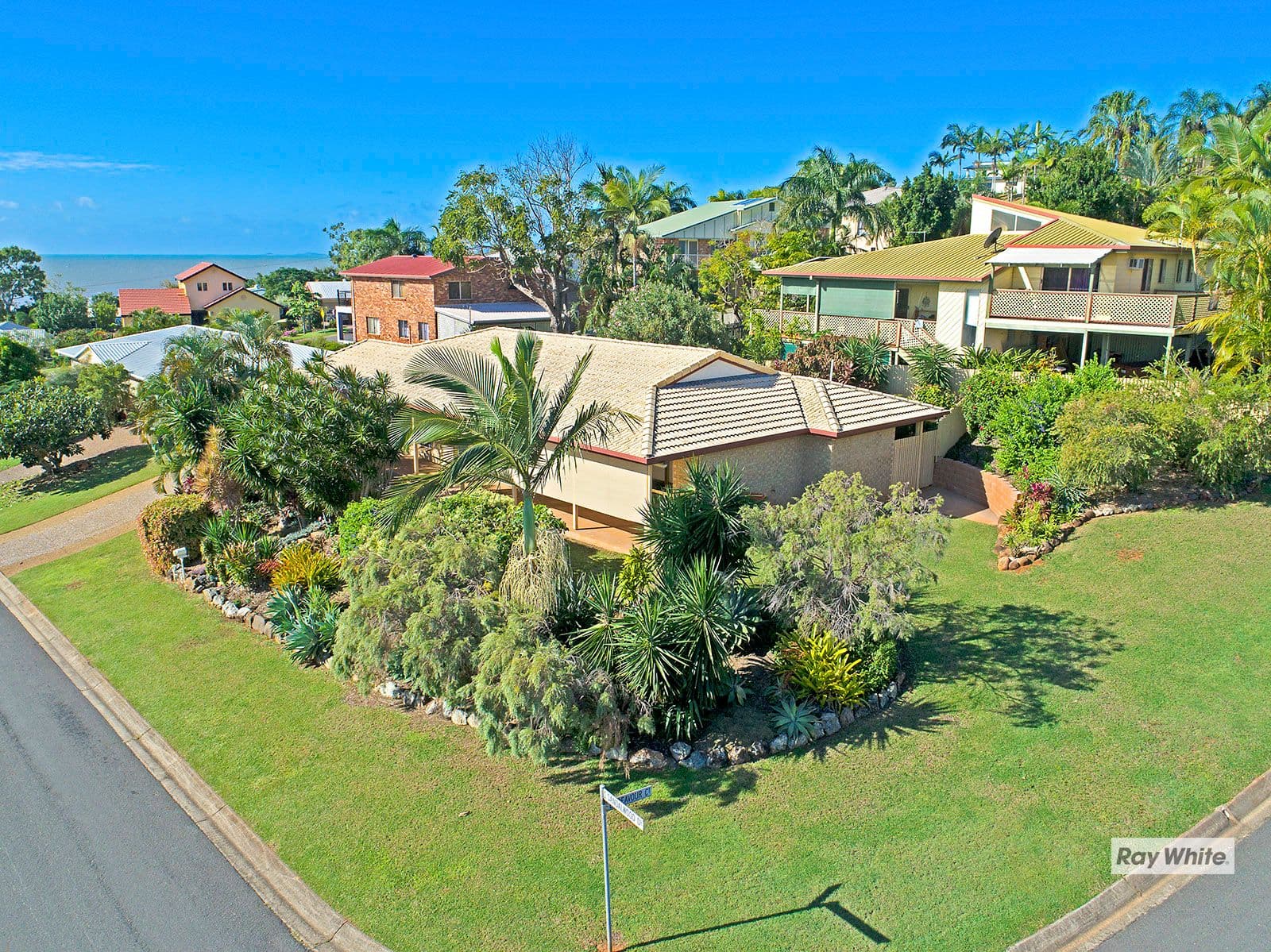 4 Sandalwood Drive, Lammermoor QLD 4703, Lammermoor - Image 1