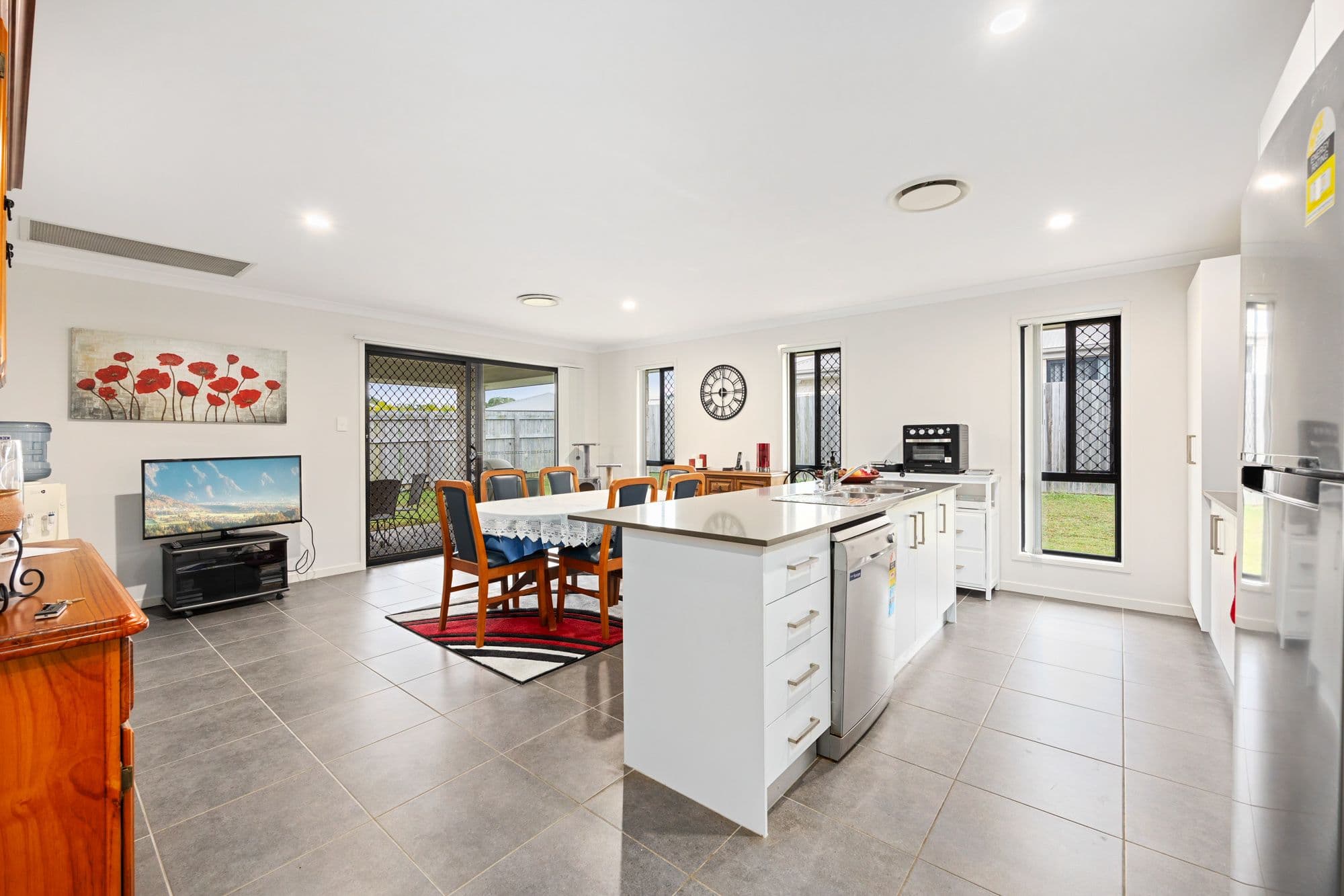 9 Serene Way, Wondunna QLD 4655, Wondunna - Thumbnail 2