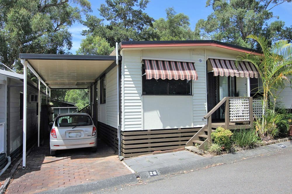 28 Second Avenue, Green Point - Image 1