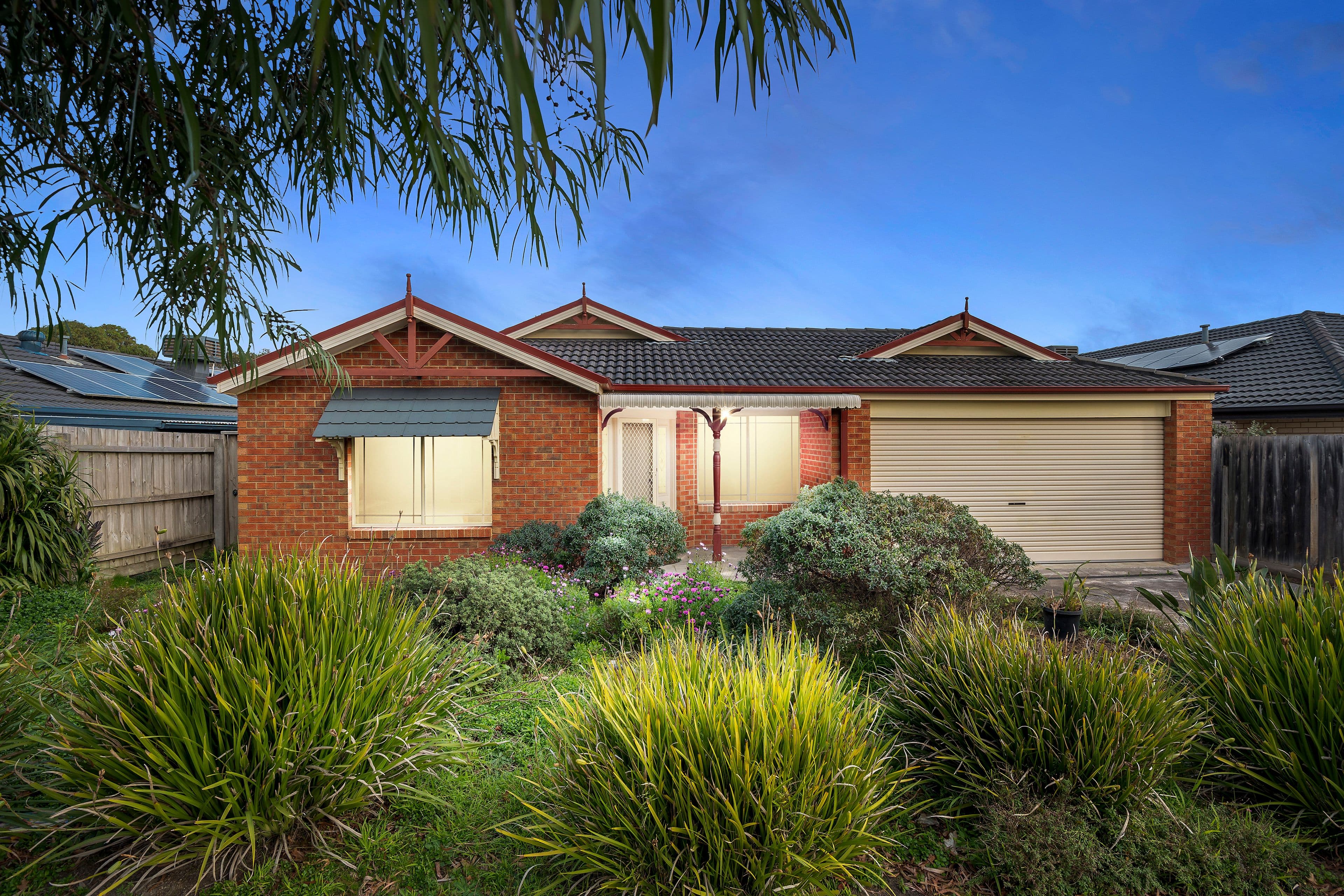 32 Glenbrook Crescent, Lynbrook VIC 3975, Lynbrook - Image 1