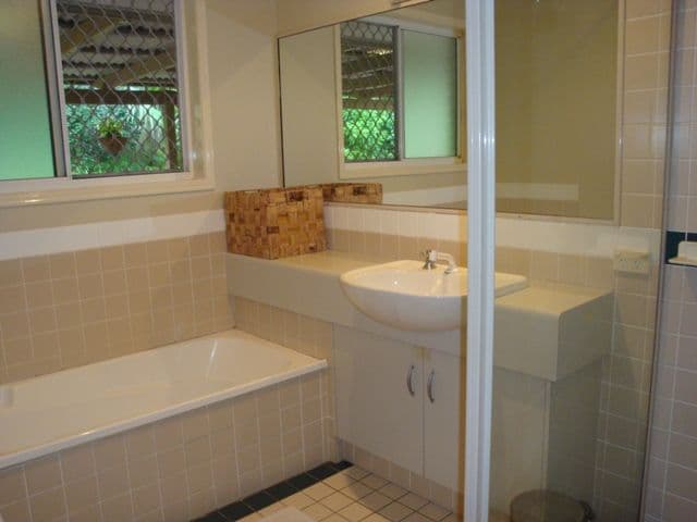 23 Springfield Place, FOREST LAKE QLD 4078, Forest Lake - Thumbnail 8