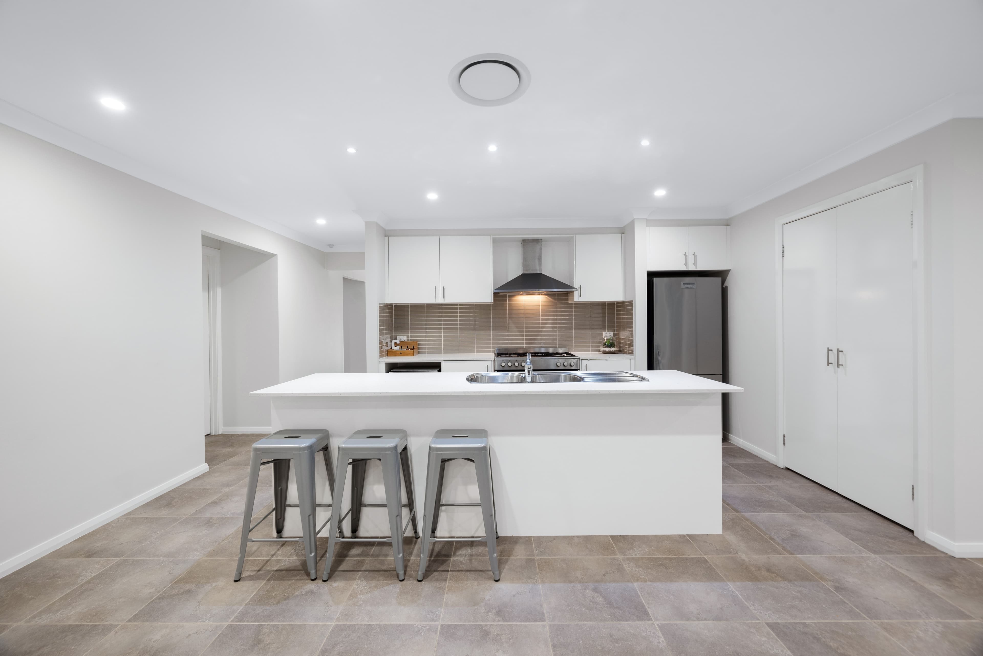 54 Colenso Circuit, Edmondson Park NSW 2174, Edmondson Park - Thumbnail 4