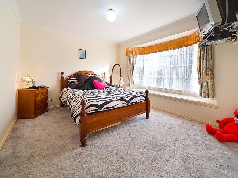 8 Creighton Court, LAVINGTON NSW 2641, Lavington - Thumbnail 5