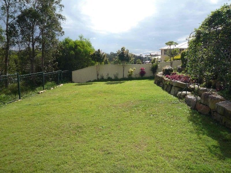 2 Tanzen Drive, ARUNDEL QLD 4214, Arundel - Thumbnail 5
