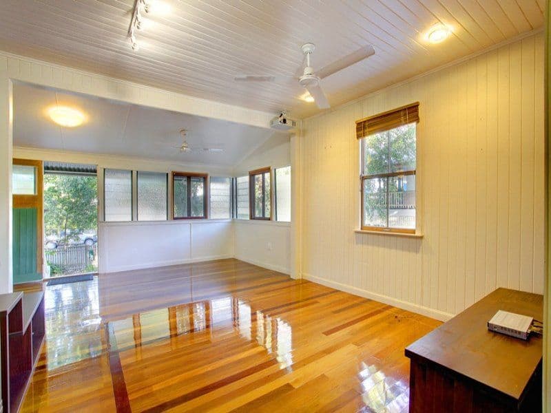 80 Tenth Avenue, RAILWAY ESTATE QLD 4810, Railway Estate - Thumbnail 6