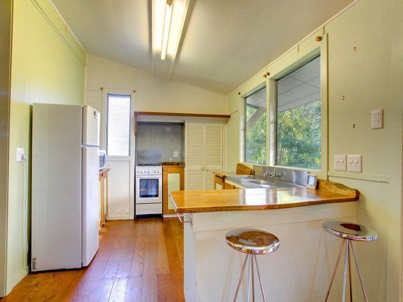 80 Tenth Avenue, RAILWAY ESTATE QLD 4810, Railway Estate - Thumbnail 7