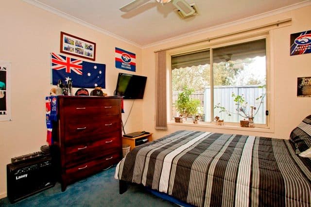 11 Lymington Court, ST ALBANS PARK VIC 3219, St Albans Park - Thumbnail 7