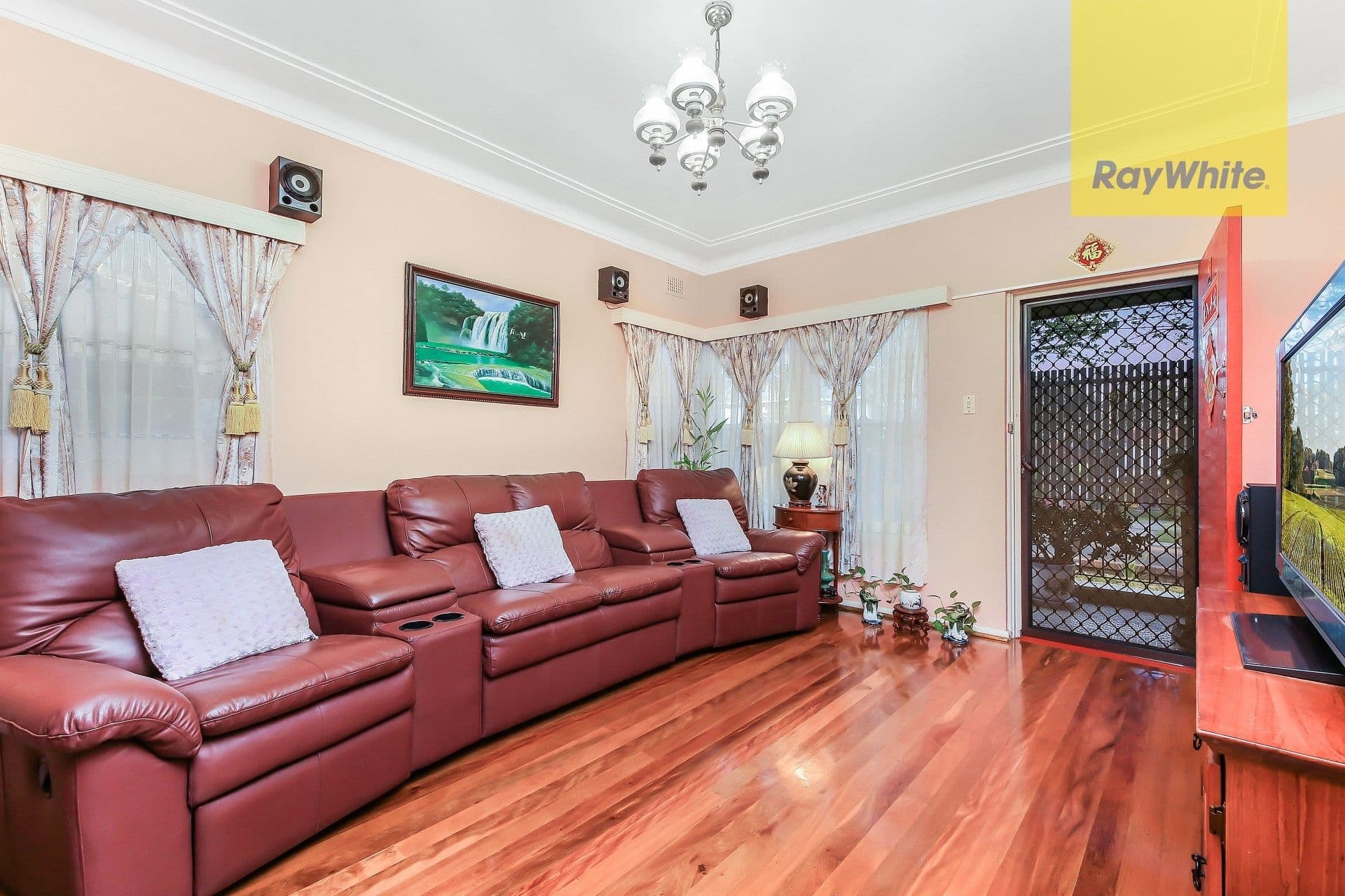 9 Naracoorte Drive, Caroline Springs - Thumbnail 5