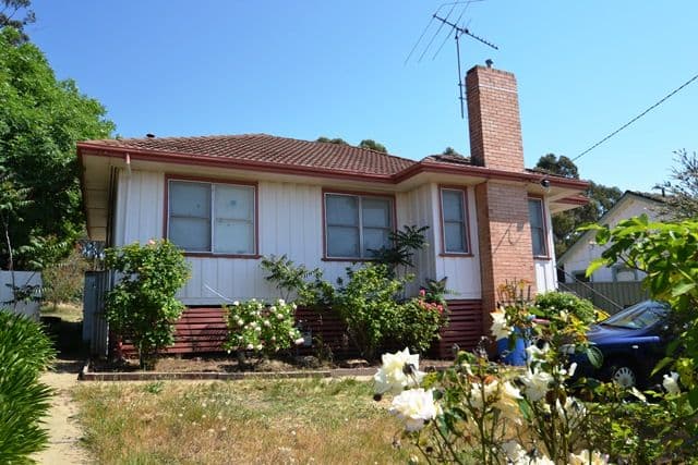 41 Chisholm Crescent, Seymour VIC 3660, Seymour - Image 1
