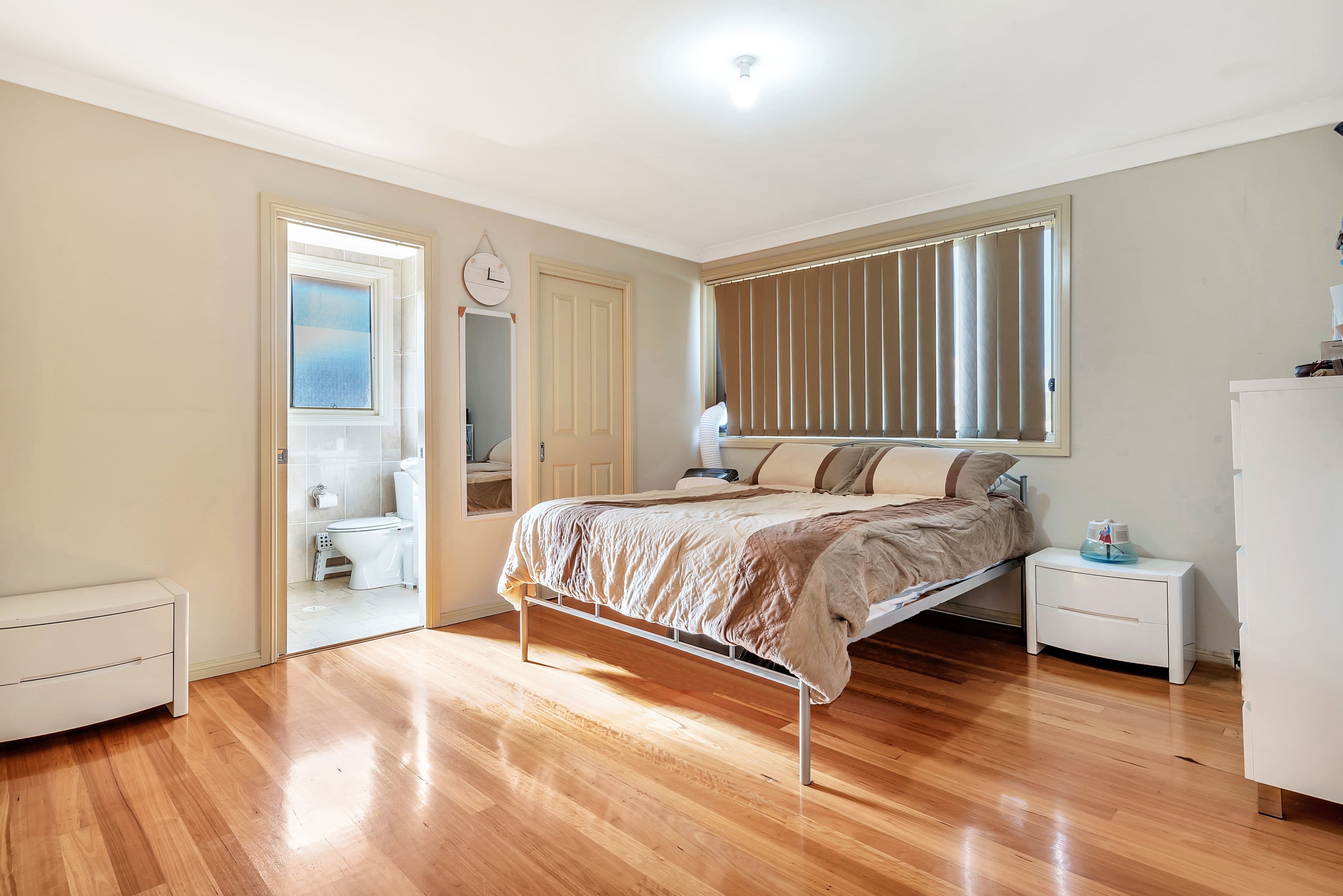 2 Swansea Place, West Hoxton - Thumbnail 6