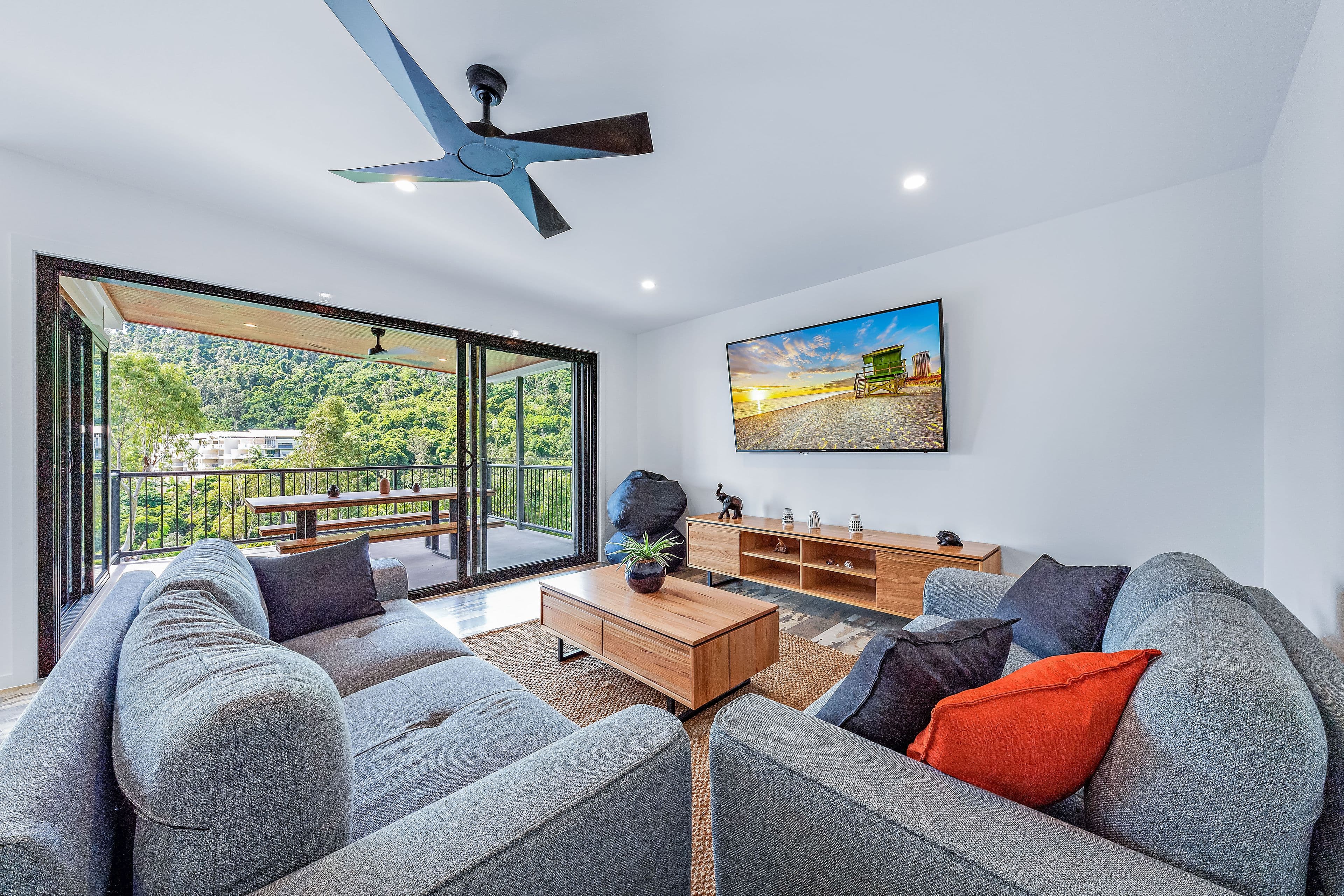 9 Flame Tree Court, Airlie Beach QLD 4802, Airlie Beach - Thumbnail 3