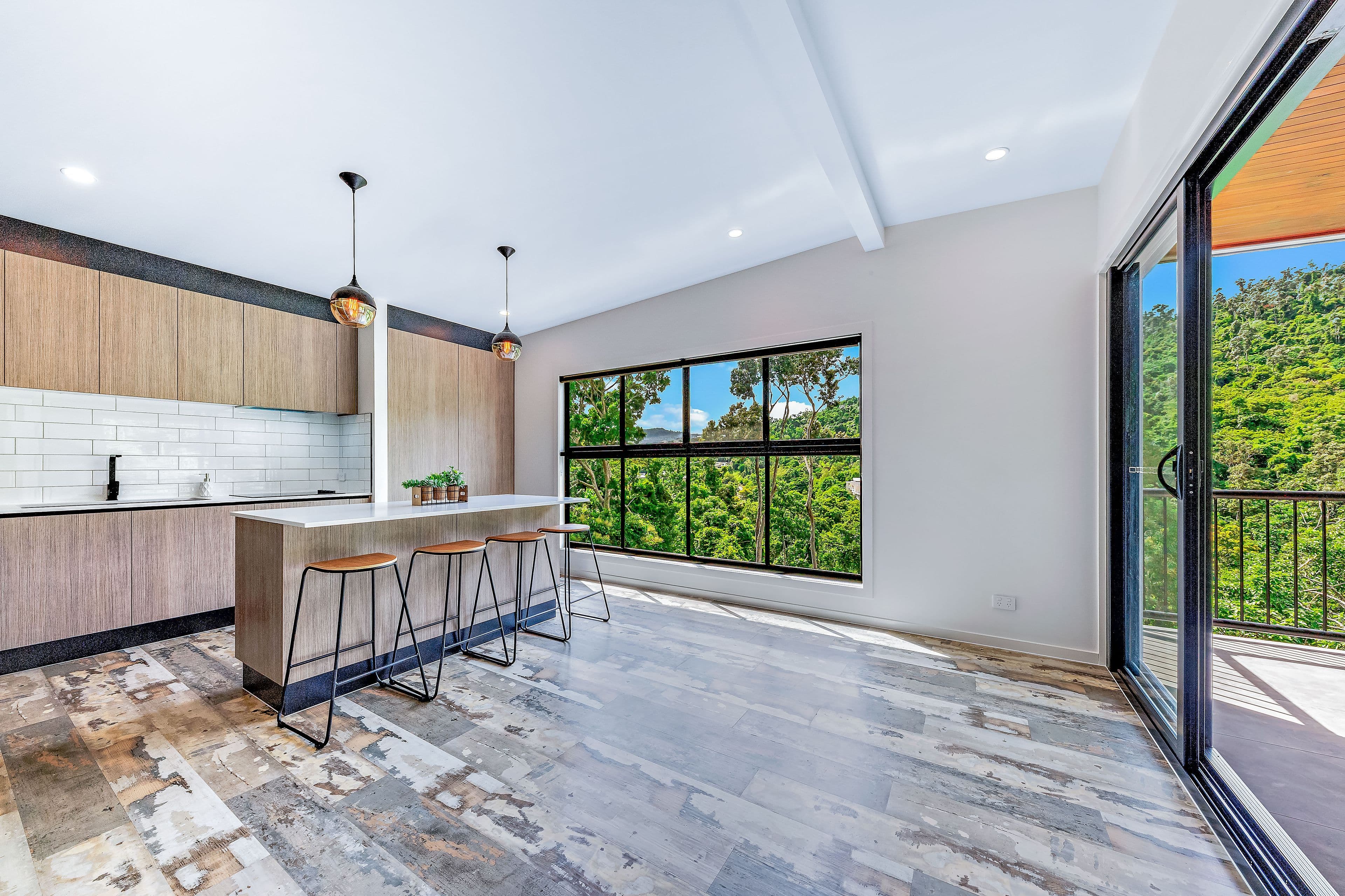 9 Flame Tree Court, Airlie Beach QLD 4802, Airlie Beach - Thumbnail 4