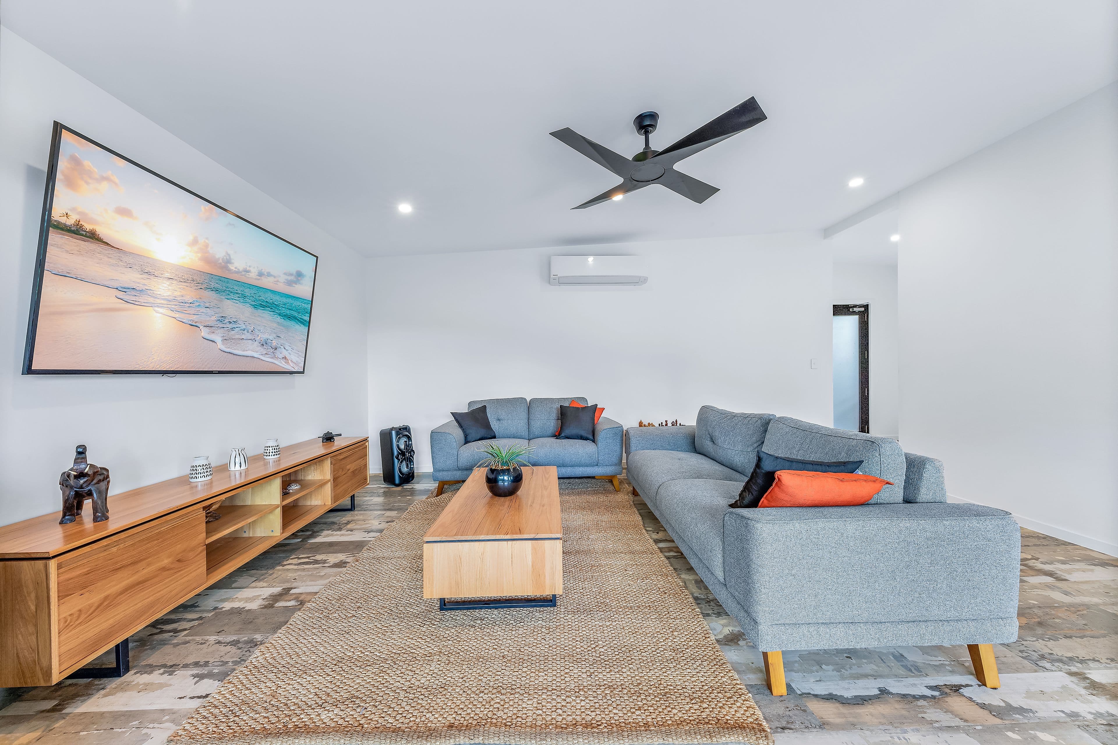 9 Flame Tree Court, Airlie Beach QLD 4802, Airlie Beach - Thumbnail 5